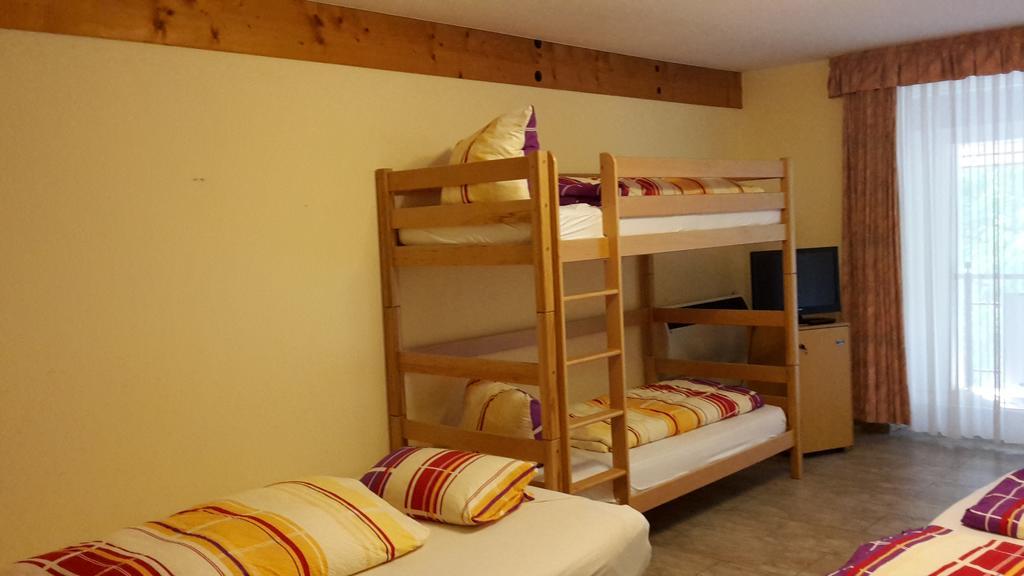Gasthof Kreuz Hotel Heitersheim Eksteriør billede